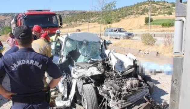 Manisa'da feci kaza: 4 ölü